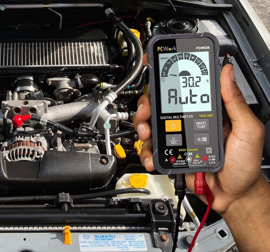 PCW02B  Yleismittari Mini Smart True RMS, CAT III 600V